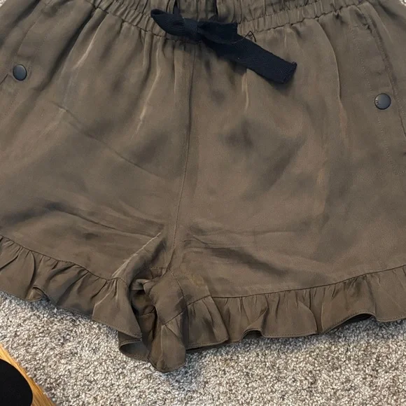 Cinq a Sept High Waist Tova Shorts Size Small - Picture 7 of 10